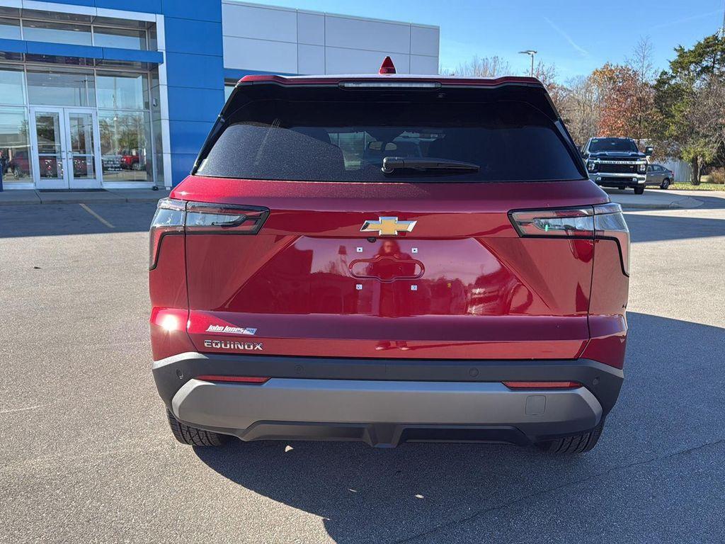 new 2026 Chevrolet Equinox car, priced at $32,655