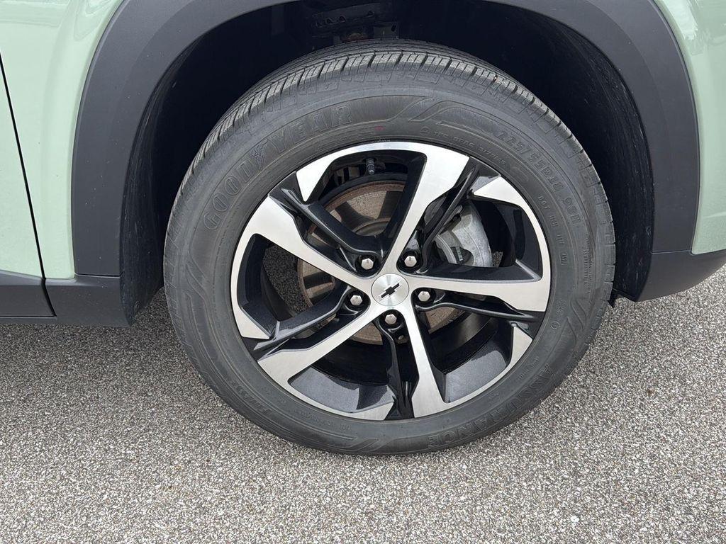 used 2024 Chevrolet Trax car, priced at $22,845