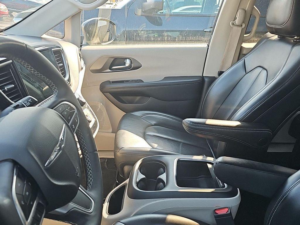 used 2023 Chrysler Pacifica car, priced at $23,500