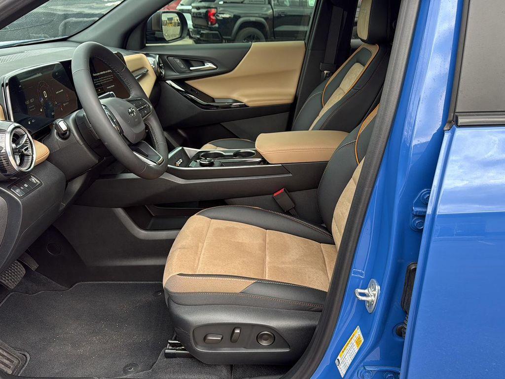new 2026 Chevrolet Equinox car, priced at $33,845