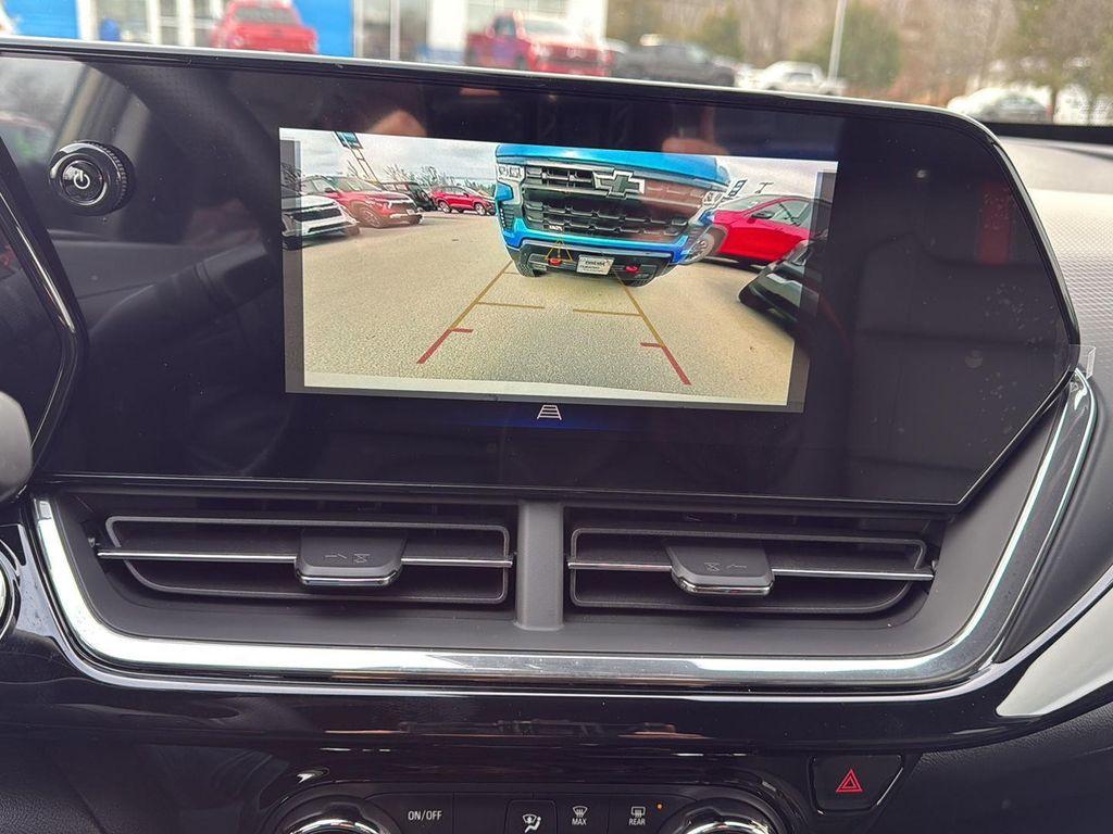 new 2026 Chevrolet Trax car, priced at $27,280