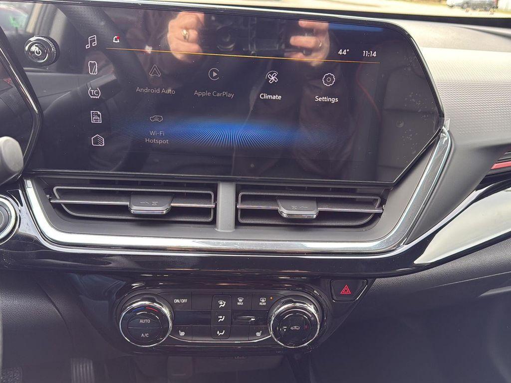 new 2026 Chevrolet Trax car, priced at $27,280