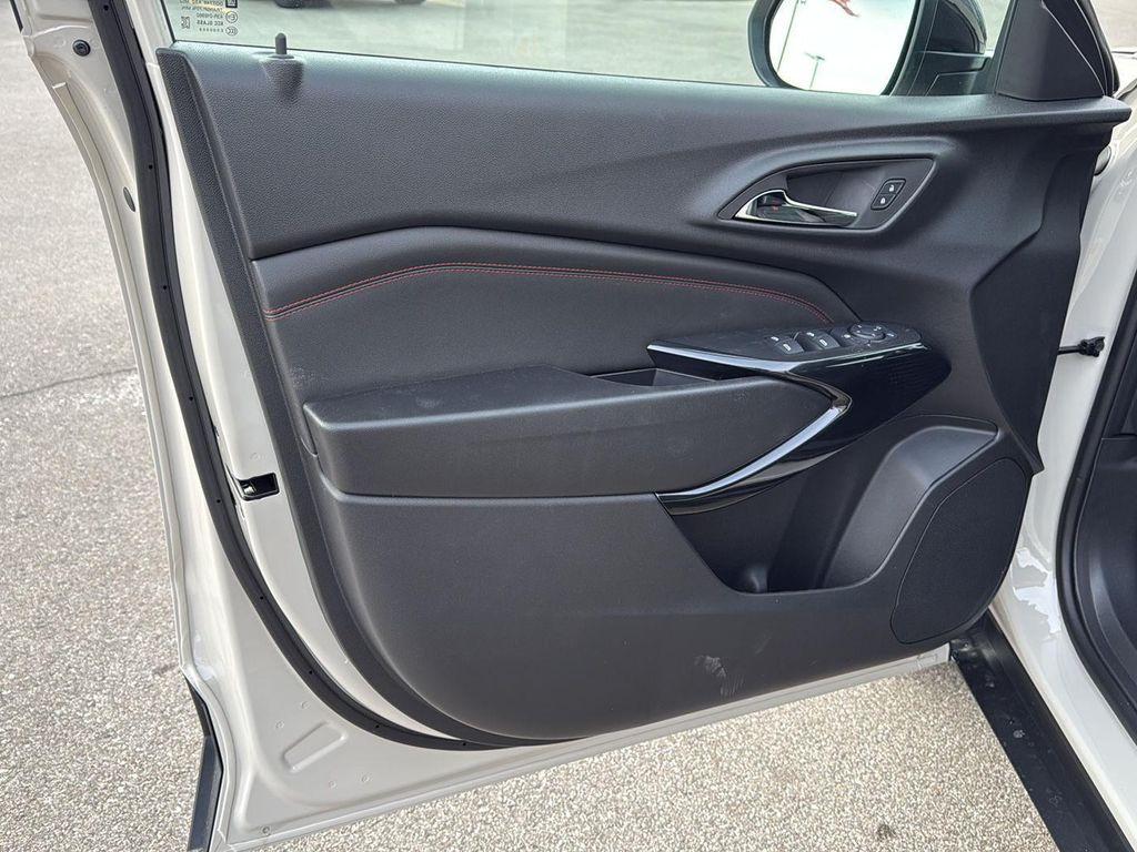 new 2026 Chevrolet Trax car, priced at $27,280