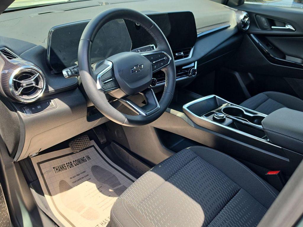 used 2026 Chevrolet Equinox car, priced at $29,995