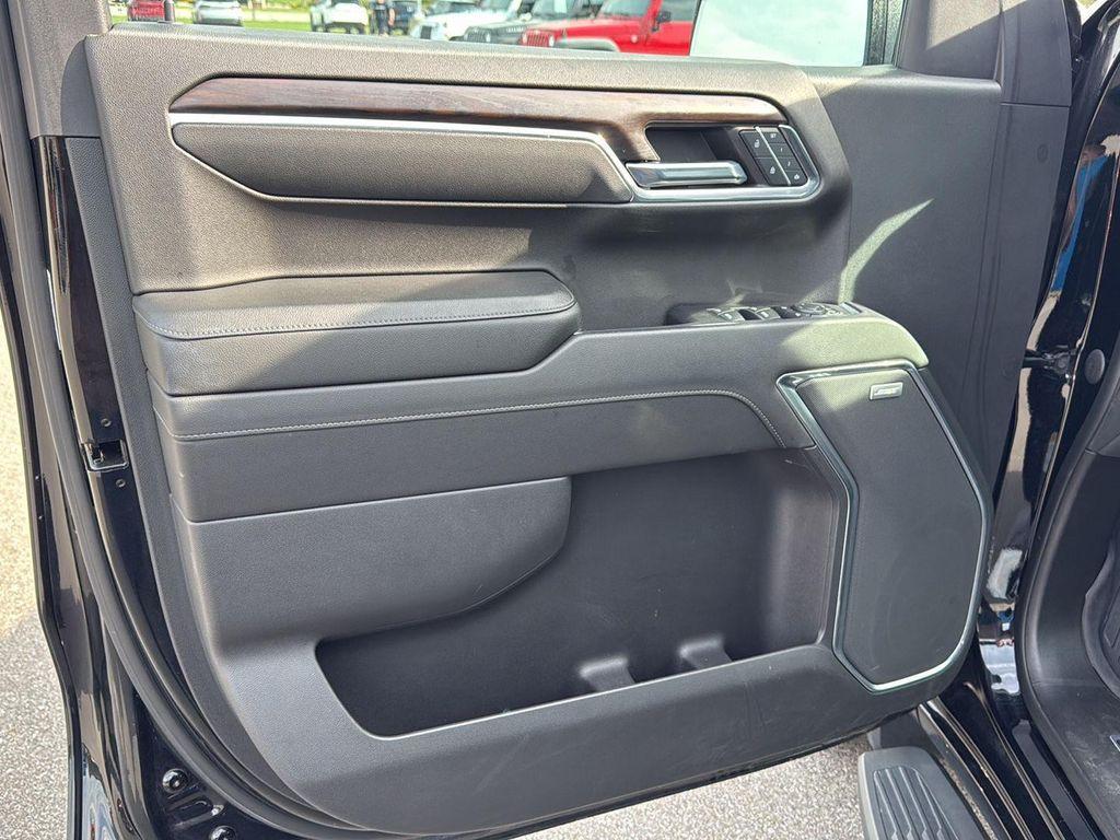 used 2022 GMC Sierra 1500 car, priced at $44,795