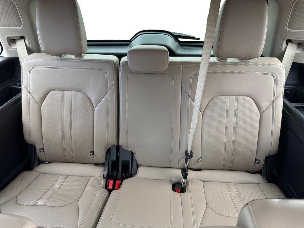 used 2024 Ford Expedition car, priced at $44,750