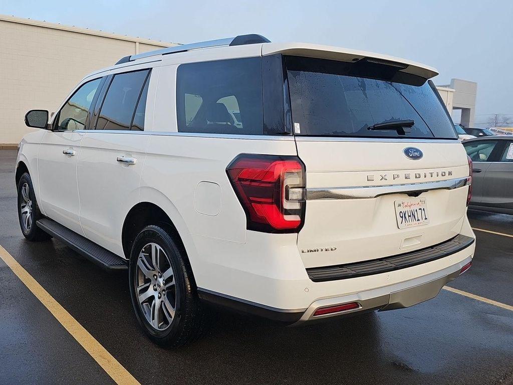 used 2024 Ford Expedition car, priced at $44,115