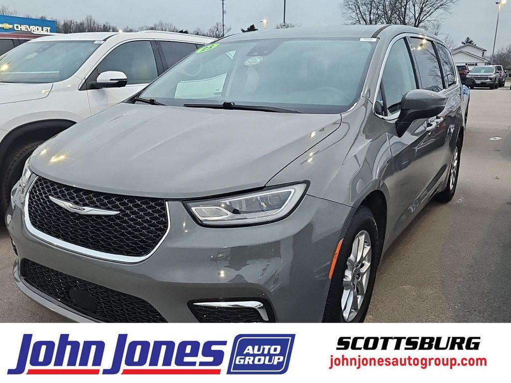 used 2023 Chrysler Pacifica car, priced at $21,500