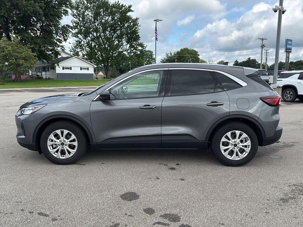 used 2024 Ford Escape car, priced at $22,750