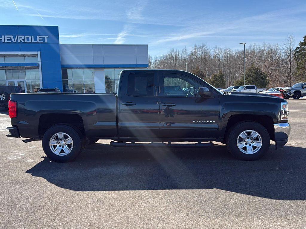 used 2018 Chevrolet Silverado 1500 car, priced at $20,985