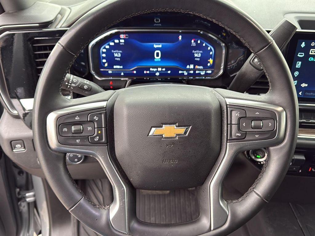 used 2025 Chevrolet Silverado 1500 car, priced at $41,995