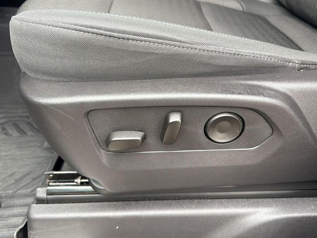 used 2025 Chevrolet Silverado 1500 car, priced at $41,995