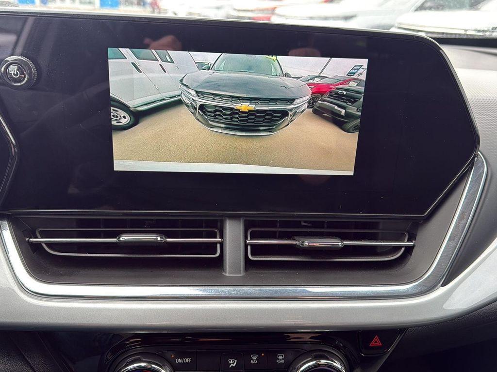 used 2025 Chevrolet Trax car, priced at $22,285