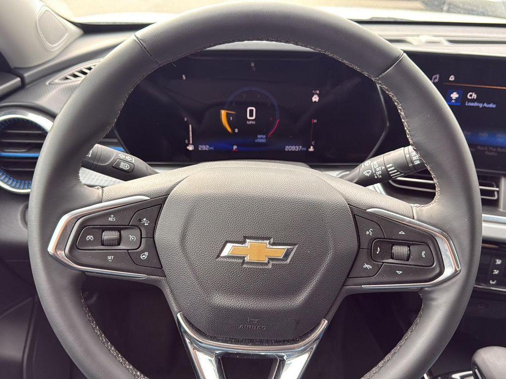 used 2025 Chevrolet Trax car, priced at $22,285