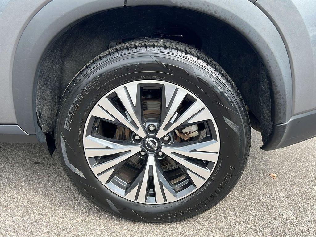 used 2023 Nissan Rogue car, priced at $17,300