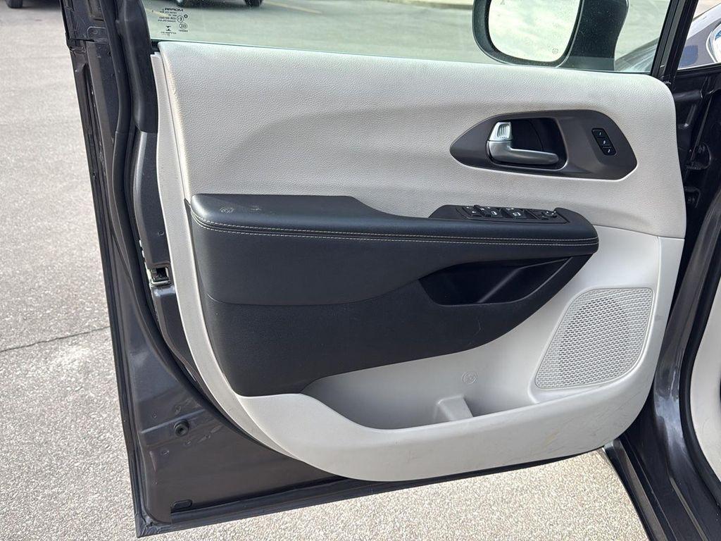 used 2023 Chrysler Pacifica car, priced at $22,495