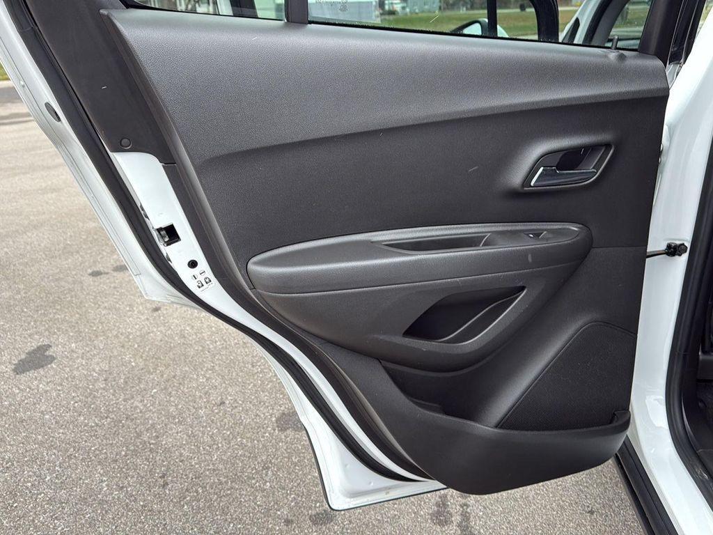 used 2020 Chevrolet Trax car, priced at $15,495