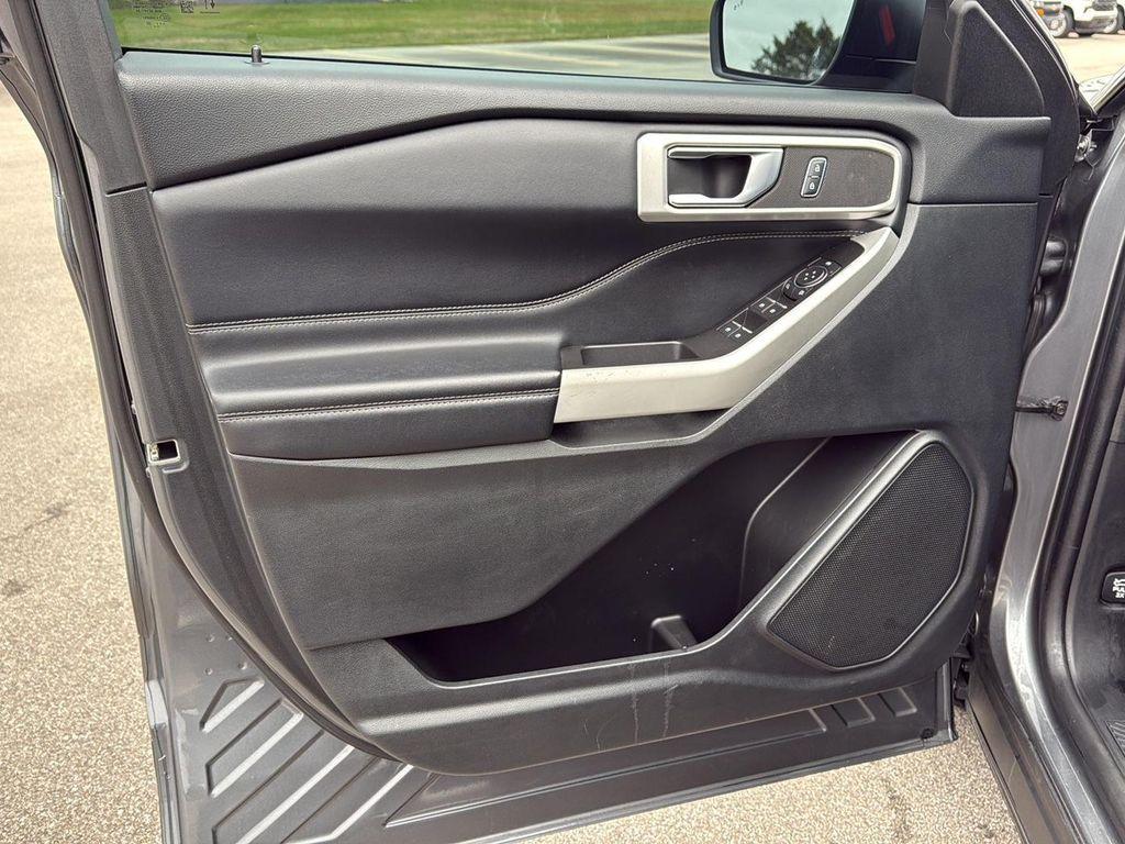 used 2022 Ford Explorer car, priced at $21,750