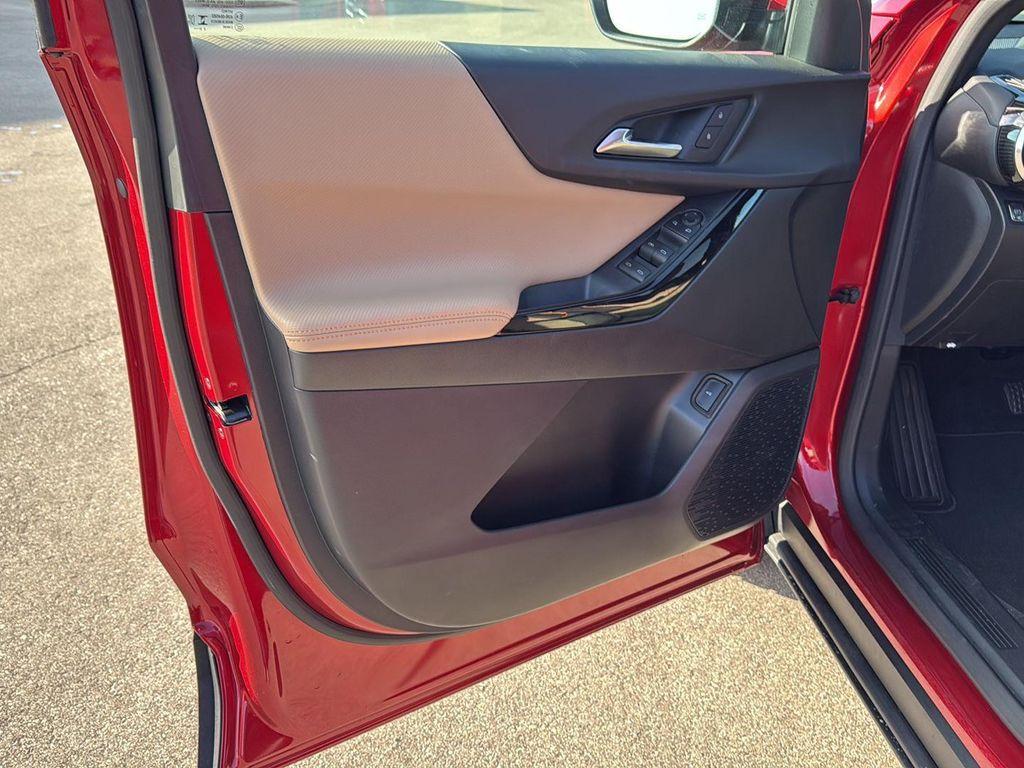 new 2026 Chevrolet Equinox car, priced at $37,890