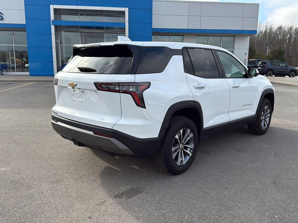 used 2025 Chevrolet Equinox car, priced at $24,532