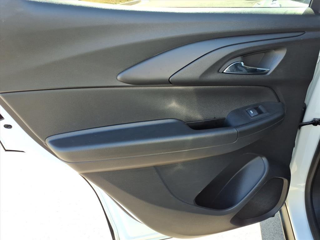 used 2025 Chevrolet TrailBlazer car, priced at $23,297