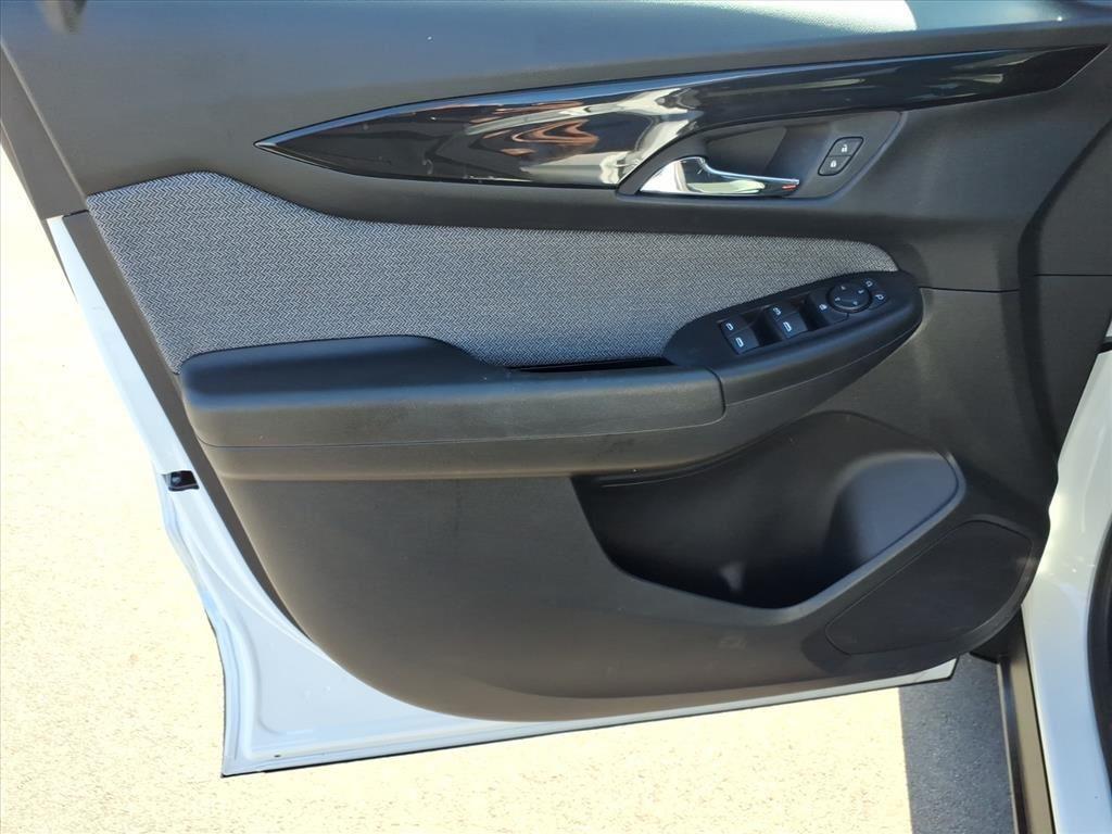 used 2025 Chevrolet TrailBlazer car, priced at $23,297