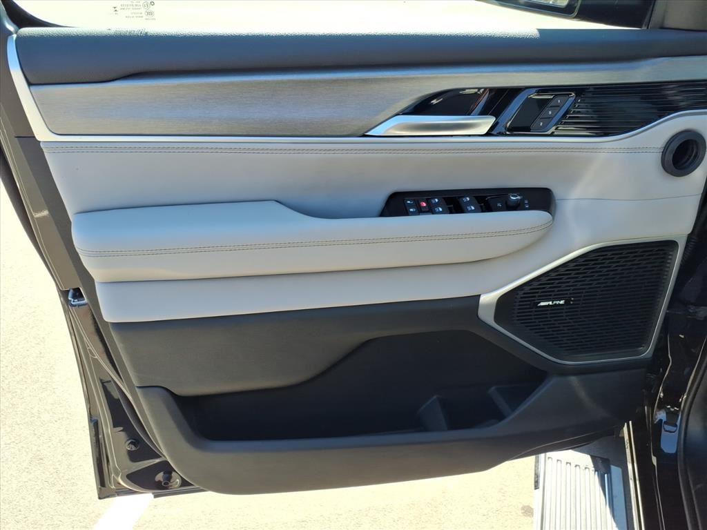 new 2025 Jeep Wagoneer car, priced at $78,324