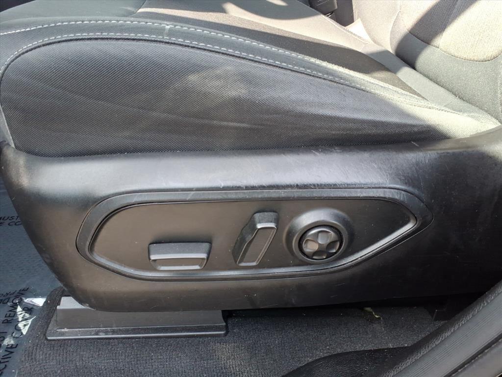 used 2023 Jeep Grand Cherokee L car, priced at $22,987