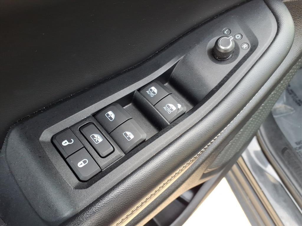 used 2023 Jeep Grand Cherokee L car, priced at $22,987