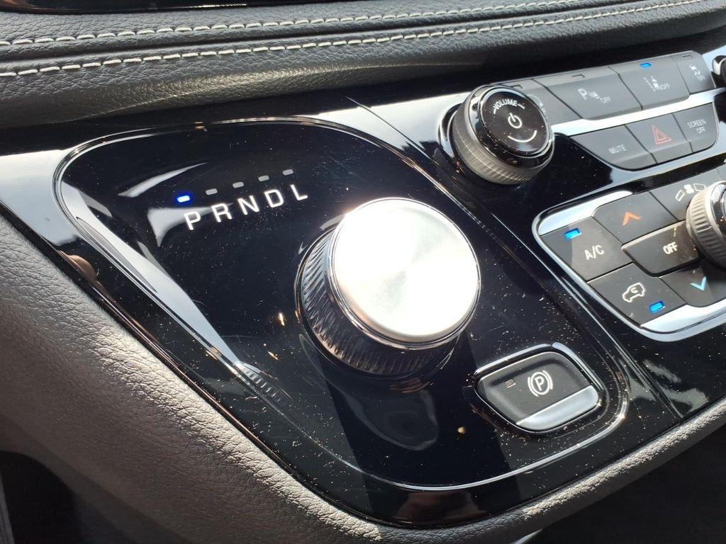 used 2025 Chrysler Pacifica car, priced at $29,944