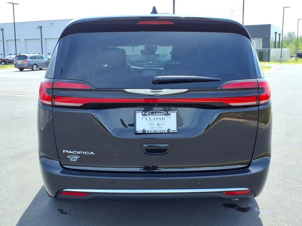 used 2025 Chrysler Pacifica car, priced at $29,944