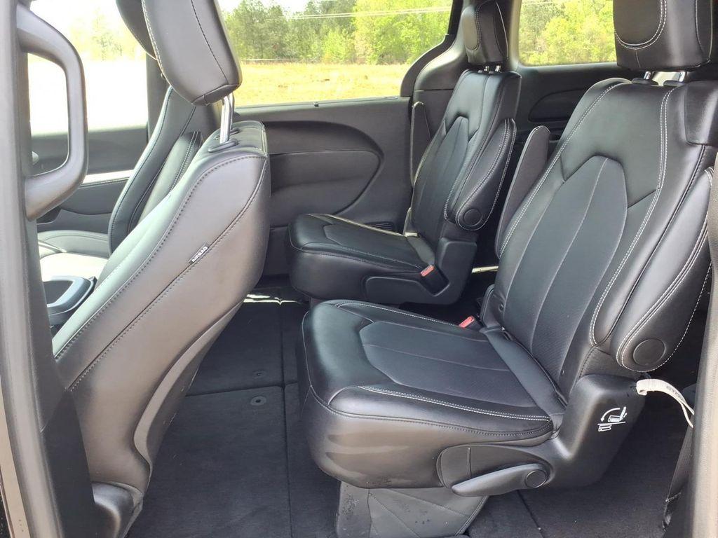 used 2025 Chrysler Pacifica car, priced at $29,944