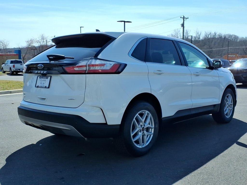 used 2024 Ford Edge car, priced at $21,949