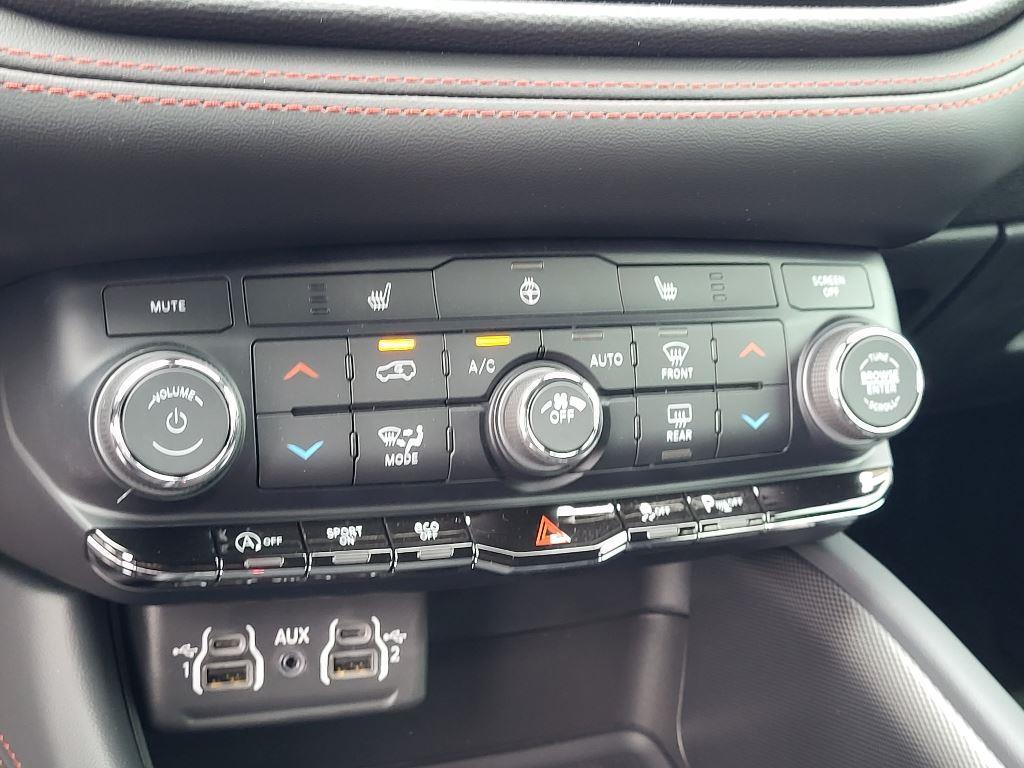 new 2024 Dodge Durango car, priced at $50,955