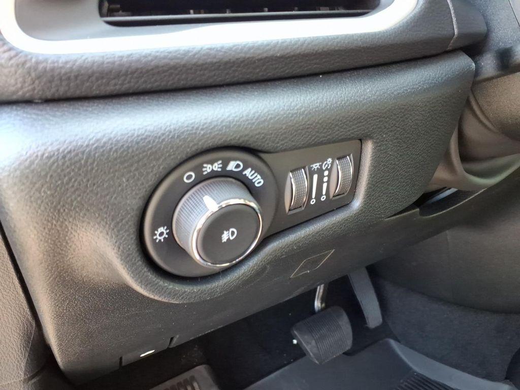 new 2026 Chrysler Pacifica car, priced at $41,140