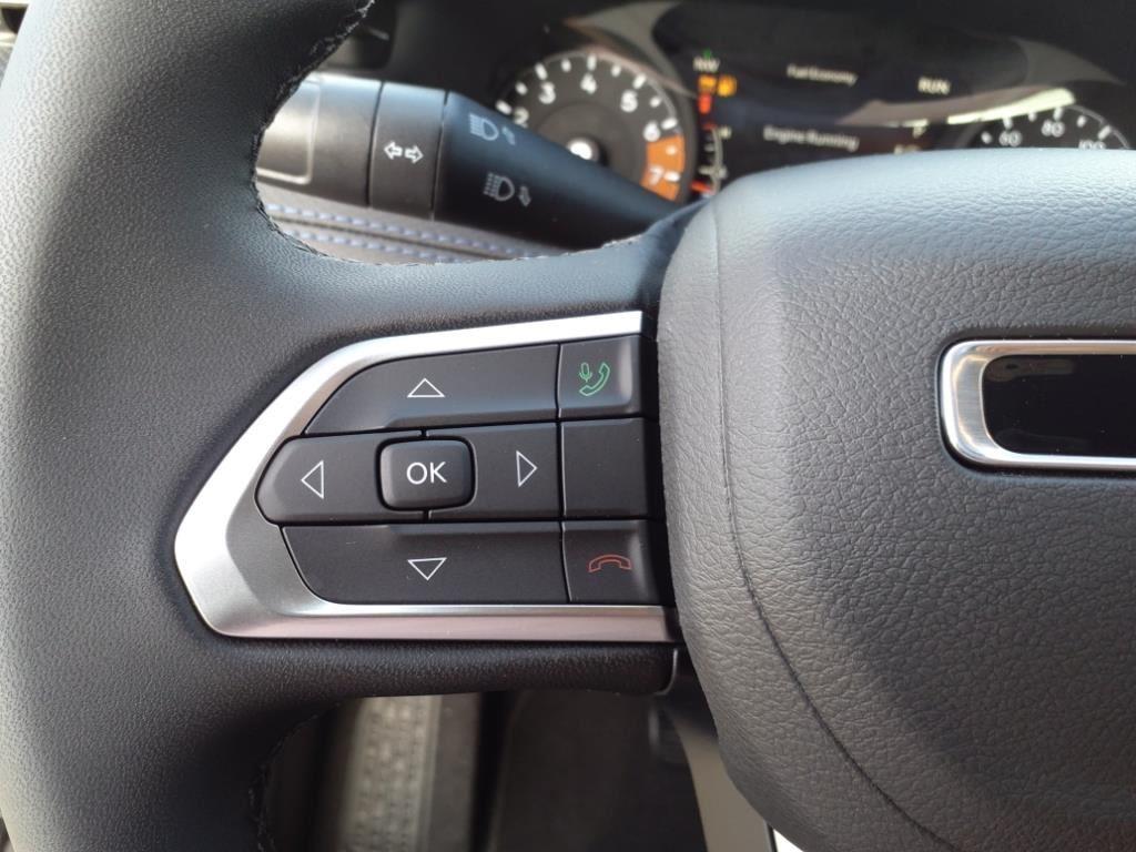 new 2025 Jeep Compass car, priced at $29,986