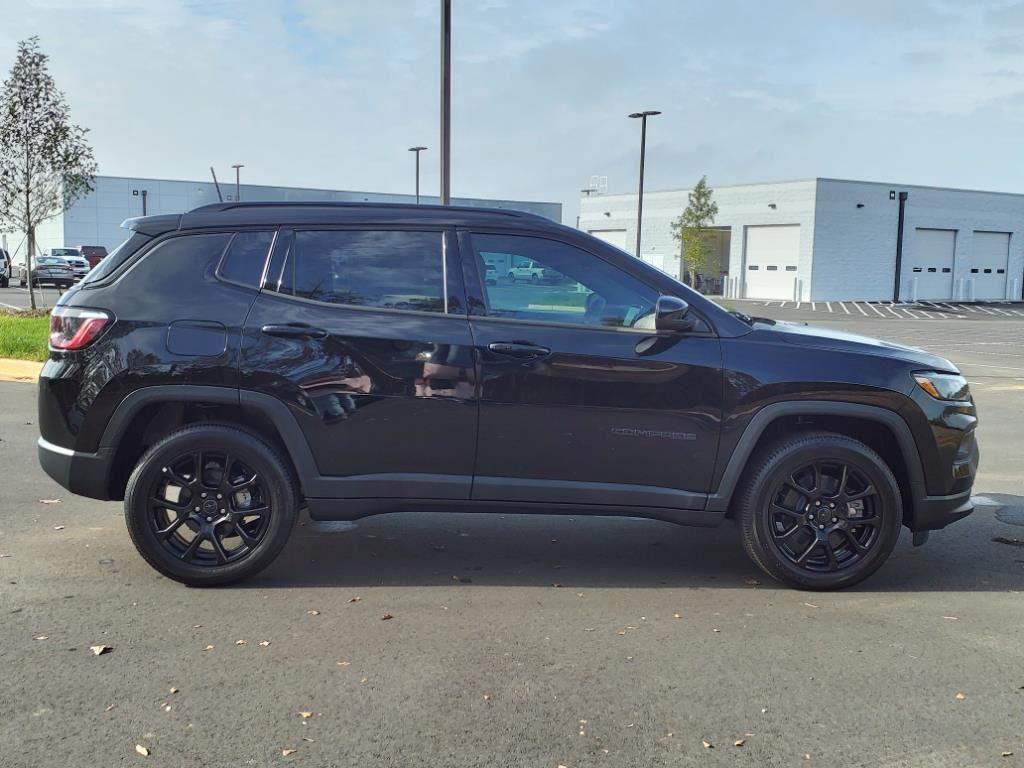 new 2025 Jeep Compass car, priced at $29,986