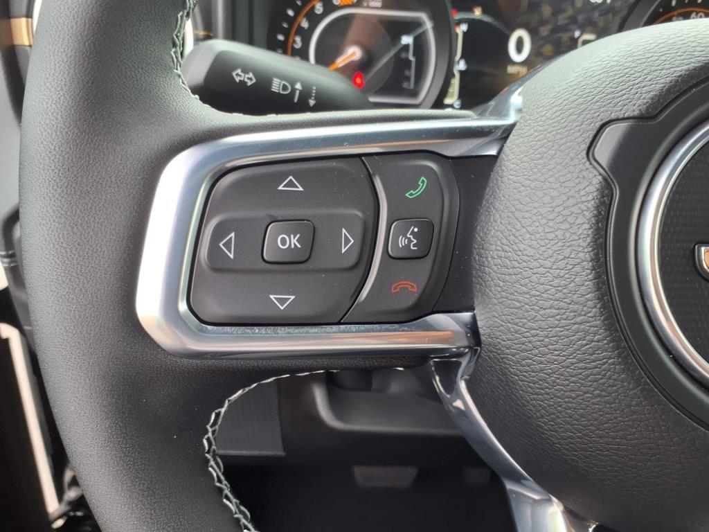 new 2025 Jeep Wrangler car, priced at $59,135