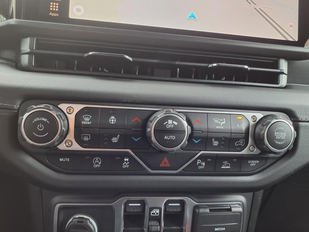 new 2025 Jeep Wrangler car, priced at $59,135