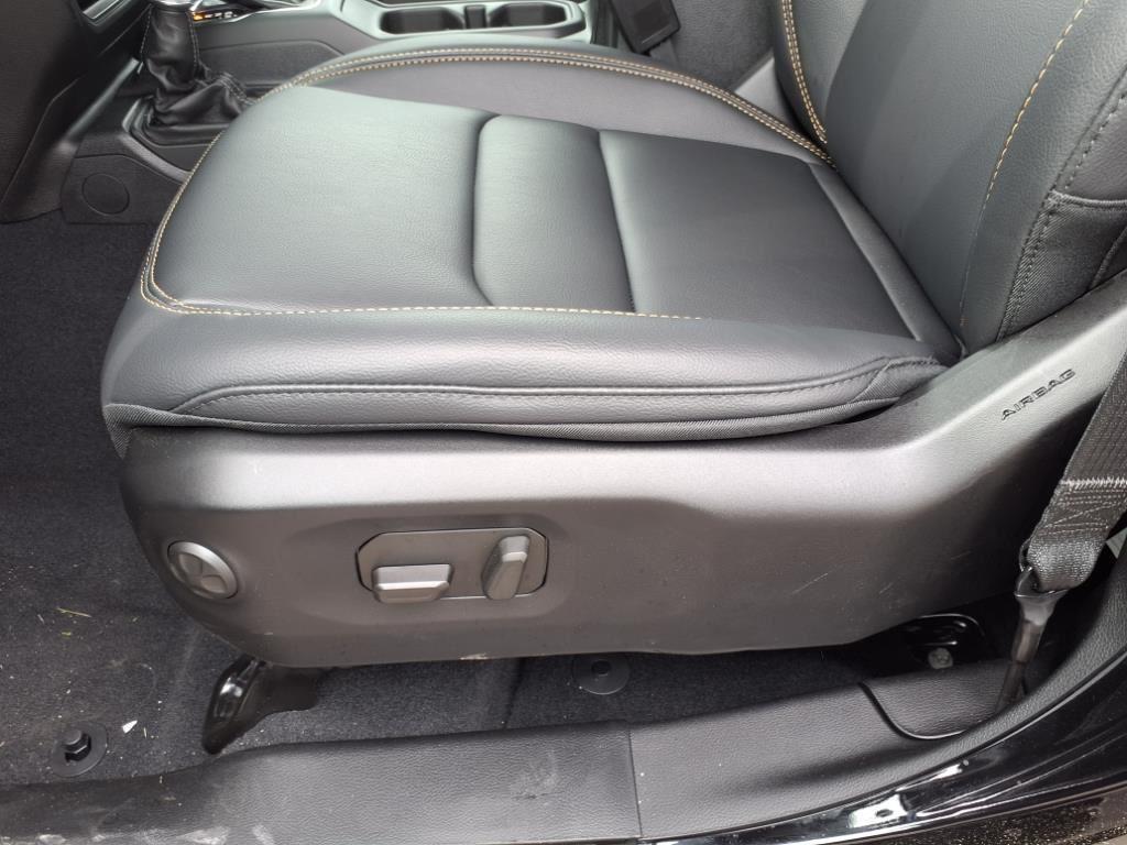 new 2025 Jeep Wrangler car, priced at $59,135