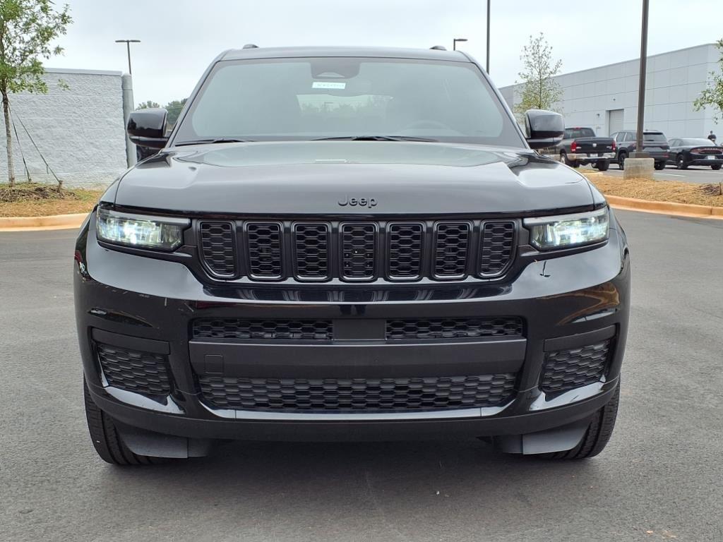 new 2024 Jeep Grand Cherokee L car, priced at $51,425