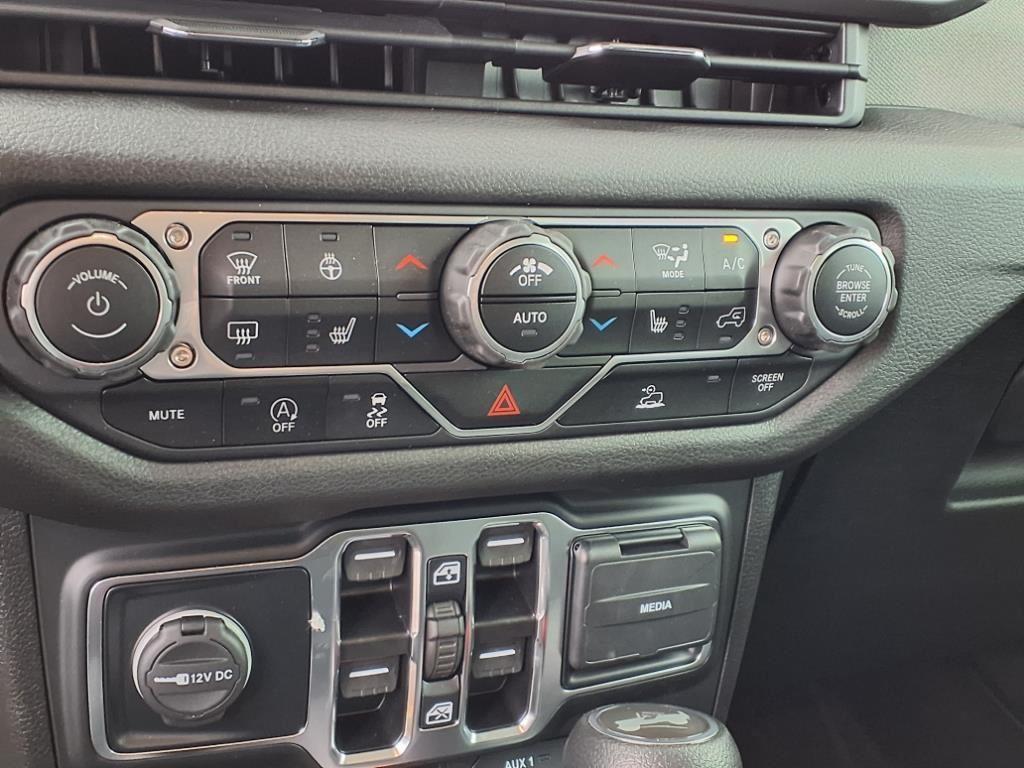 new 2024 Jeep Wrangler car, priced at $52,140