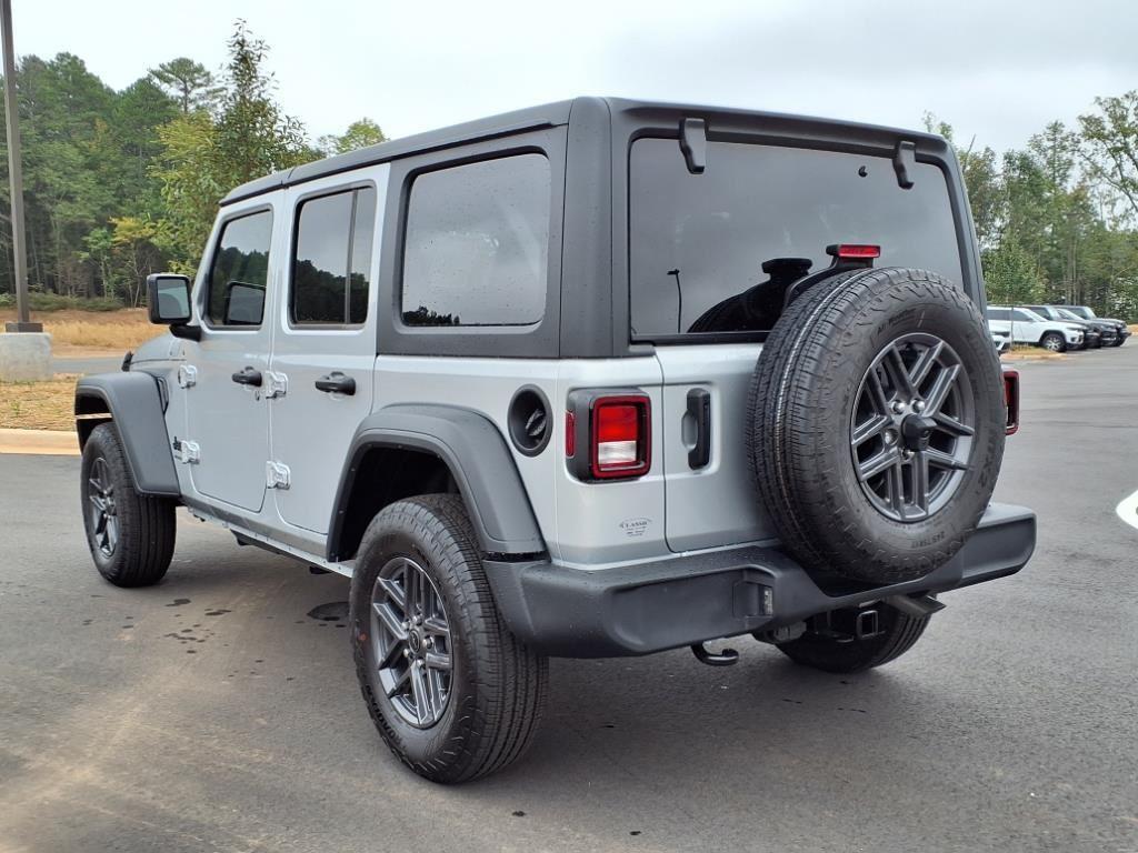 new 2024 Jeep Wrangler car, priced at $52,140