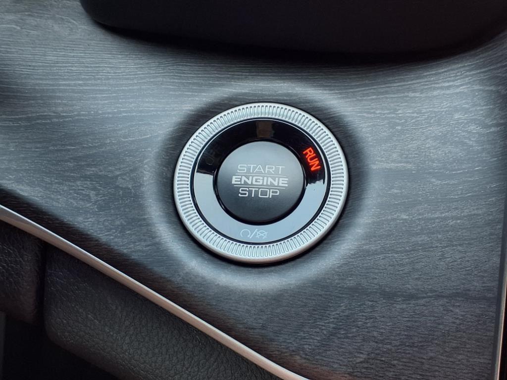 new 2025 Jeep Grand Cherokee L car, priced at $45,320