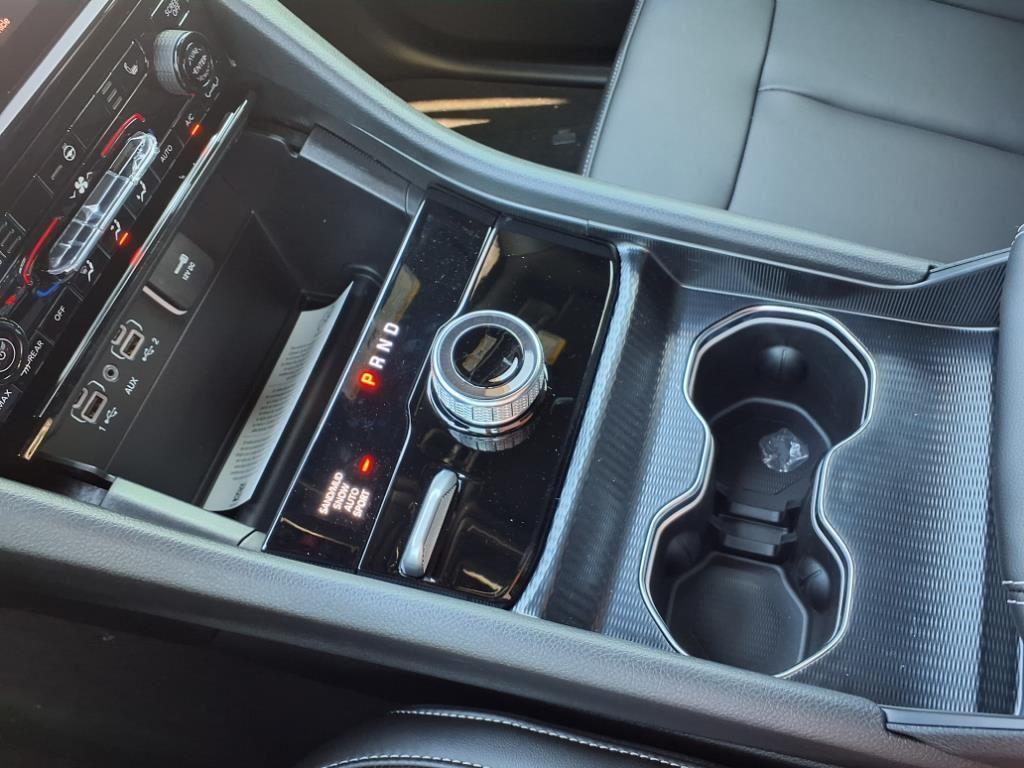 new 2025 Jeep Grand Cherokee L car, priced at $45,320