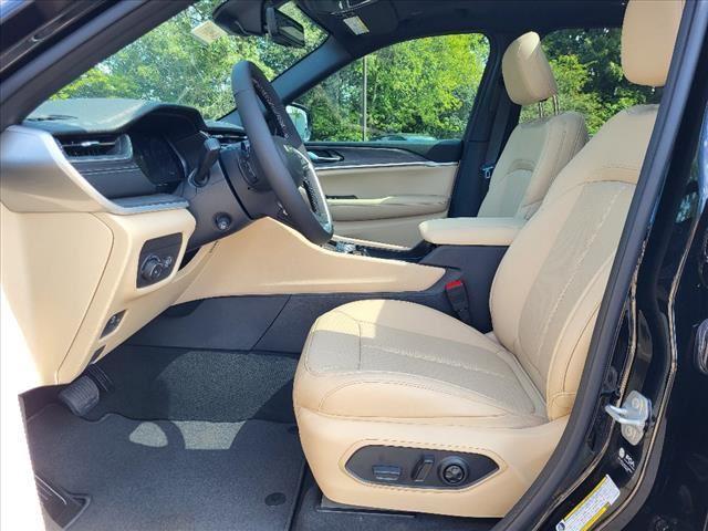 new 2024 Jeep Grand Cherokee L car, priced at $60,460