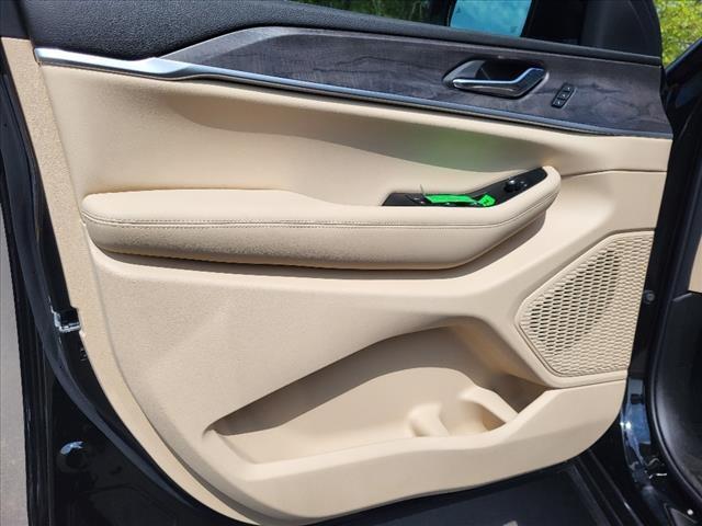 new 2024 Jeep Grand Cherokee L car, priced at $60,460