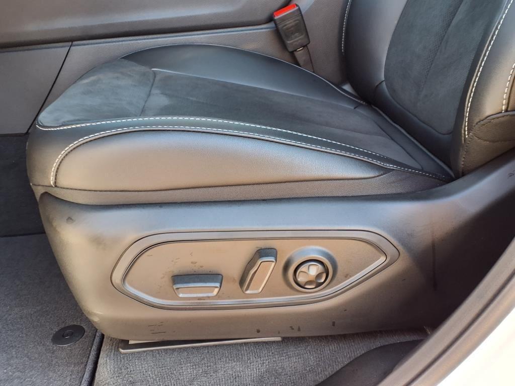 new 2024 Jeep Grand Cherokee car, priced at $46,580