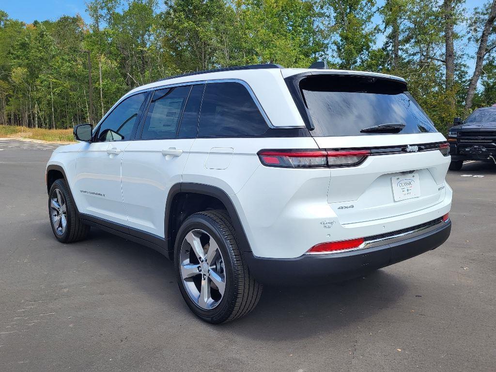 new 2024 Jeep Grand Cherokee car, priced at $57,765