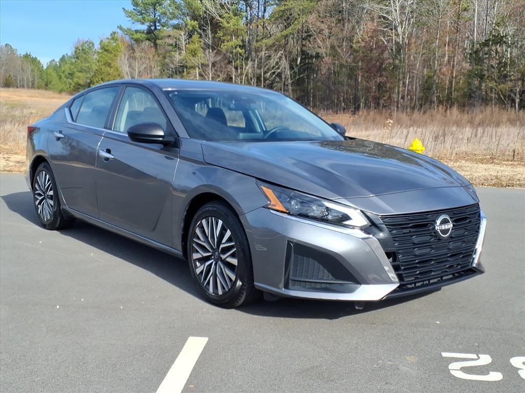 used 2024 Nissan Altima car, priced at $18,987
